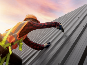 Asphalt vs Metal Roofing: Lafayette Roof Repair